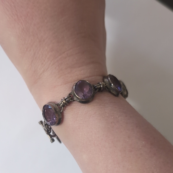 Elegant Purple Stone Bracelet - Picture 2 of 4